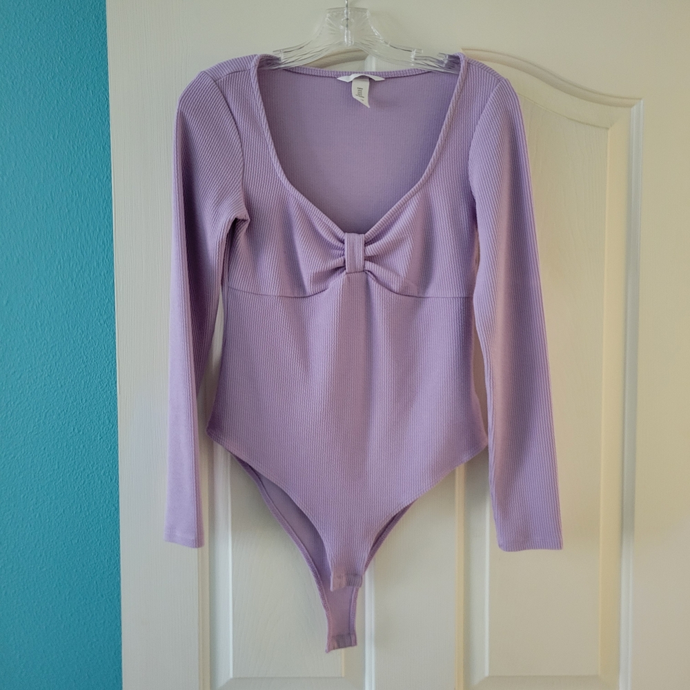 H&M Lilac Long Sleeve Bodysuit